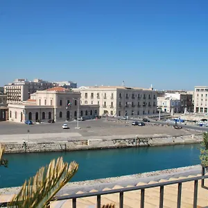 *** Bed & Breakfast L'approdo Delle Sirene Italia